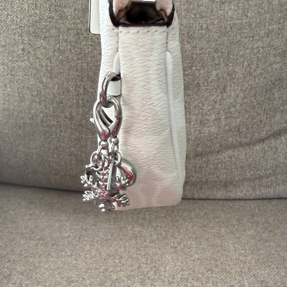 Coach White Signature Wristlet - Picture 9 of 10